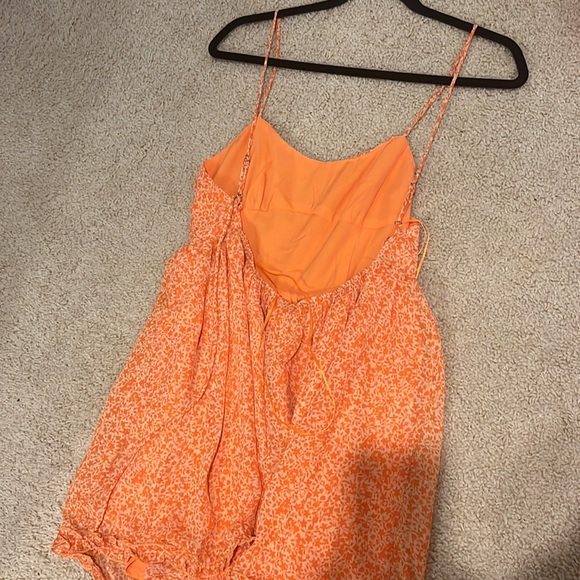 Isabelles Cabinet, Orange Floral Summer Mini Dress. - Picture 2 of 2